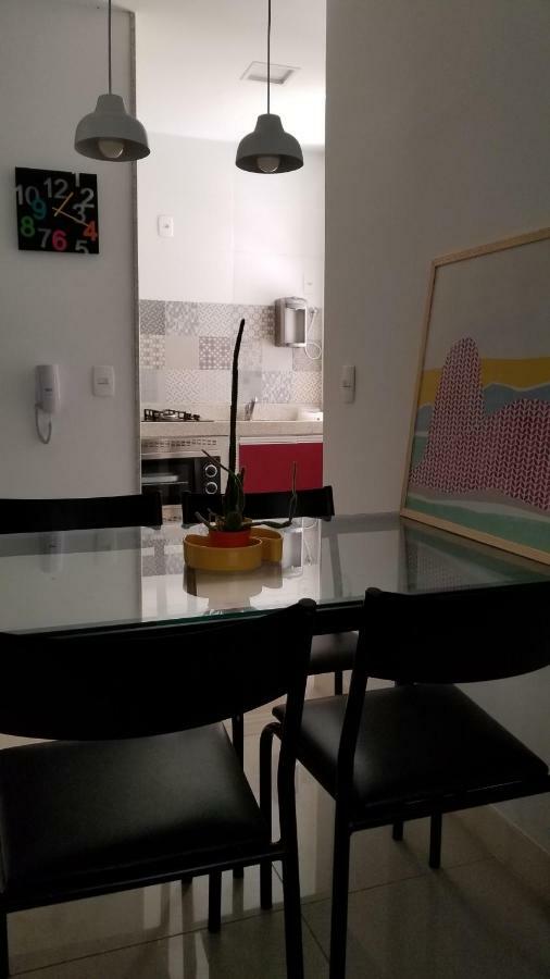 Apartamento Em Copacabana - Rua Bolivar - 2 Quartos - Excelente Localizacao Rio de Janeiro Exteriör bild